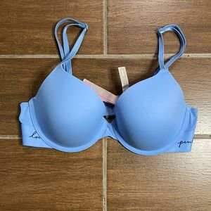 PINK Victoria’s Secret Blue Bra